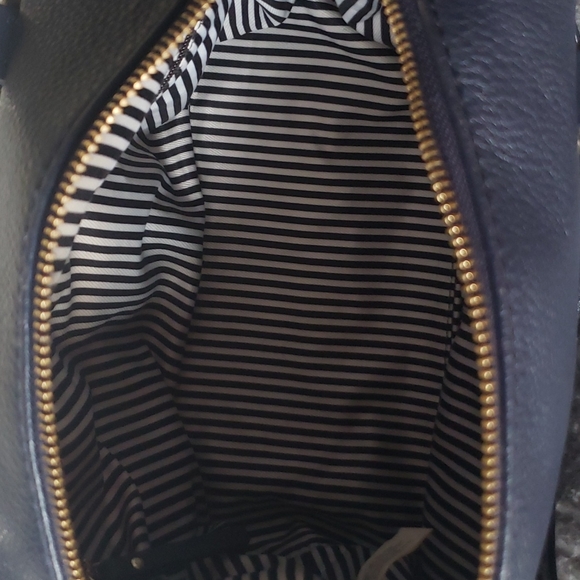 Kate spade navy leather purse - Picture 3 of 12